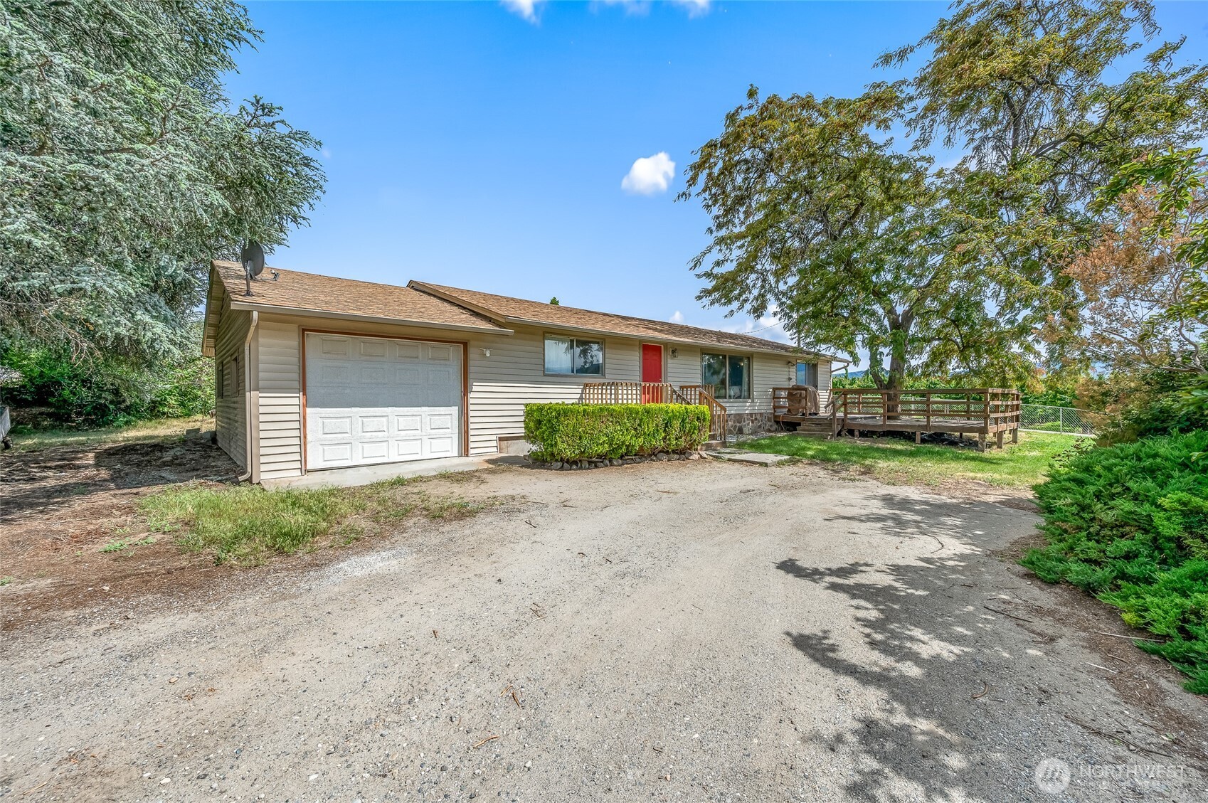 21 SW 31 East Wenatchee WA 98802