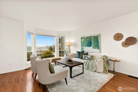 3835 25th Avenue W Seattle WA 98199