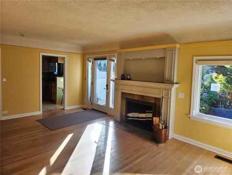 2822 Prosch Avenue W Seattle WA 98119