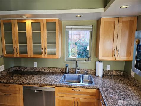 2822 Prosch Avenue W Seattle WA 98119