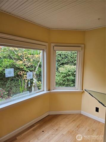 2822 Prosch Avenue W Seattle WA 98119