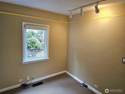 2822 Prosch Avenue W Seattle WA 98119