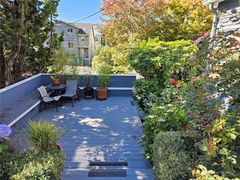 2822 Prosch Avenue W Seattle WA 98119