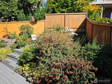 2822 Prosch Avenue W Seattle WA 98119