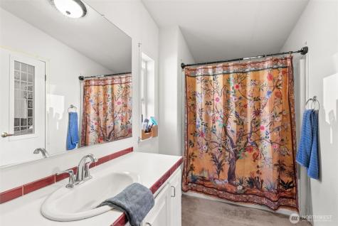 19215 Old Ranch Lane SW Rochester WA 98579