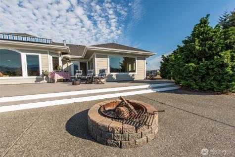 920 N Gierin Creek Lane Sequim WA 98382