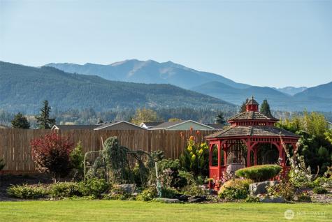 920 N Gierin Creek Lane Sequim WA 98382