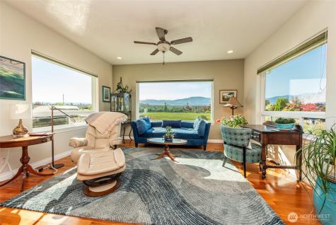 920 N Gierin Creek Lane Sequim WA 98382