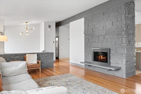 6205 NE 196th Street Kenmore WA 98028
