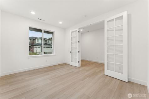 18019 139th Place E Puyallup WA 98374