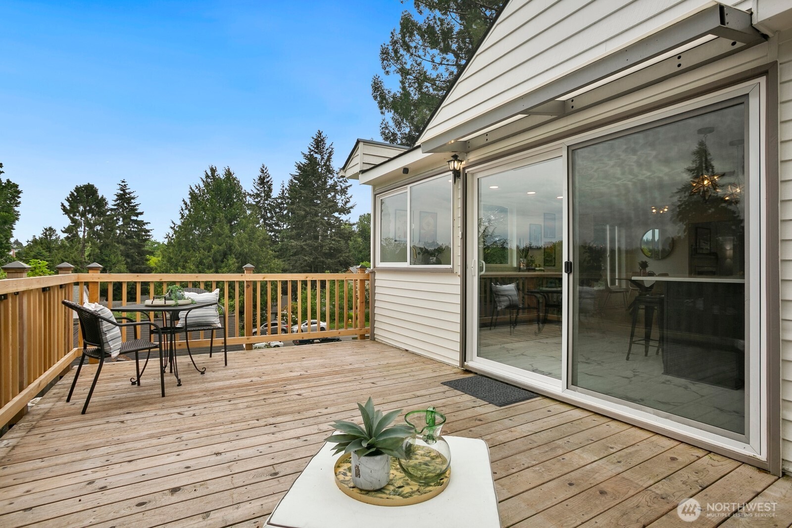 842 NW 97th Street Seattle WA 98117