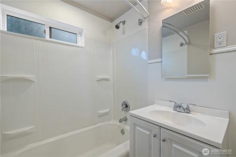 5654 48th Avenue SW Seattle WA 98136