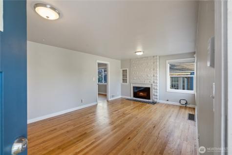 5654 48th Avenue SW Seattle WA 98136