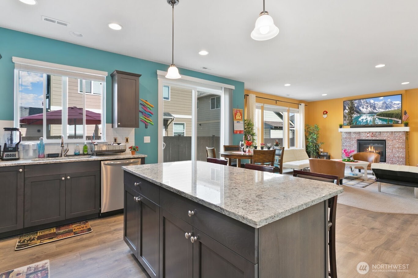 1009 32nd Street NW Puyallup WA 98371