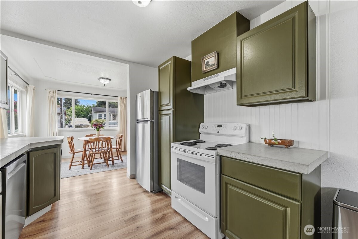 114 Cherry Street NW Castle Rock WA 98611