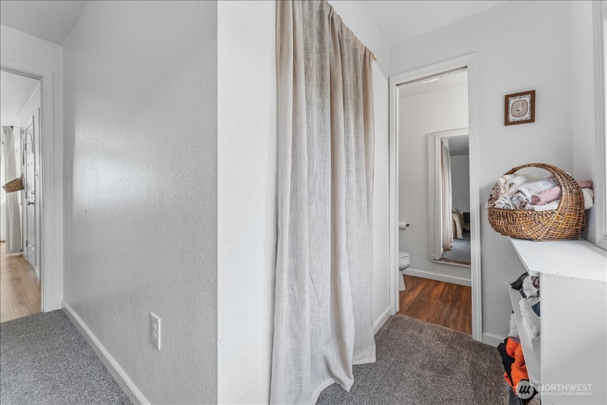 114 Cherry Street NW Castle Rock WA 98611