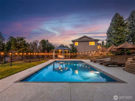317 Stoneridge Drive East Wenatchee WA 98802