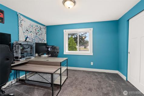 32206 71st Avenue Avenue S Roy WA 98580