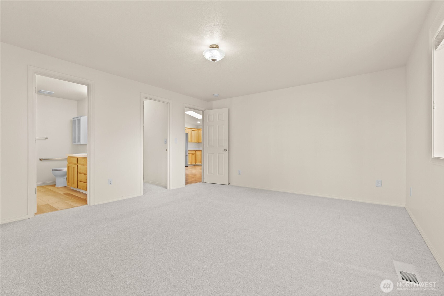 7101 33rd Way NE Lacey WA 98516
