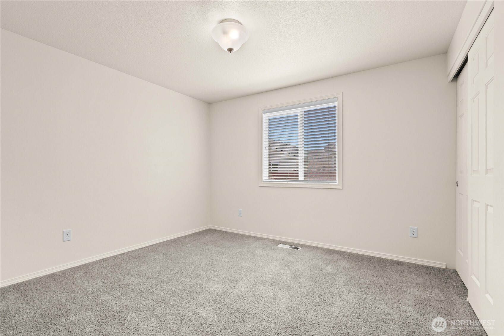 7101 33rd Way NE Lacey WA 98516