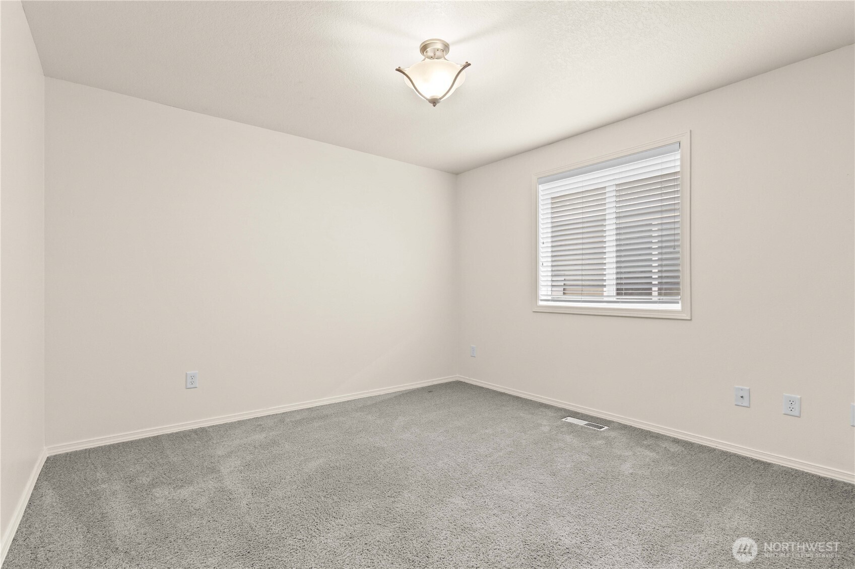 7101 33rd Way NE Lacey WA 98516