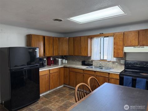 319 E Section Street Mount Vernon WA 98273