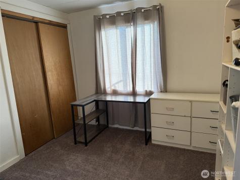 319 E Section Street Mount Vernon WA 98273