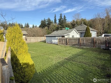 319 E Section Street Mount Vernon WA 98273
