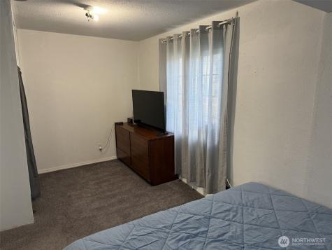 319 E Section Street Mount Vernon WA 98273