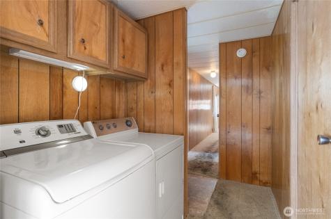 52 Engh Road Omak WA 98841