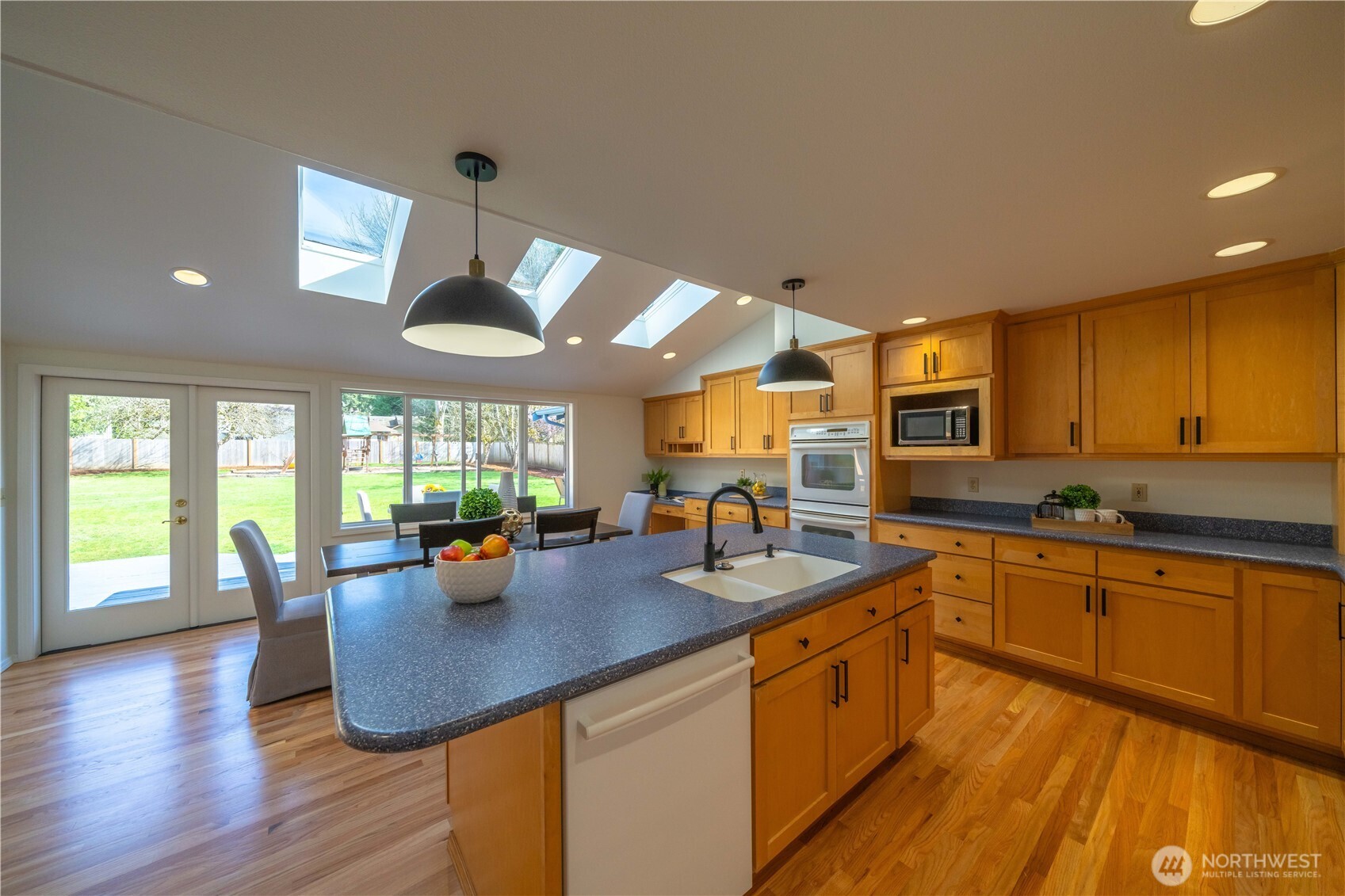 11228 161st Court NE Redmond WA 98052