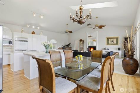 3413 Eastlake Drive West Richland WA 99353