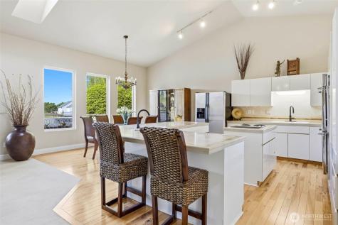3413 Eastlake Drive West Richland WA 99353