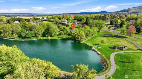 3413 Eastlake Drive West Richland WA 99353