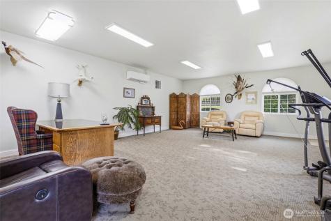 3413 Eastlake Drive West Richland WA 99353