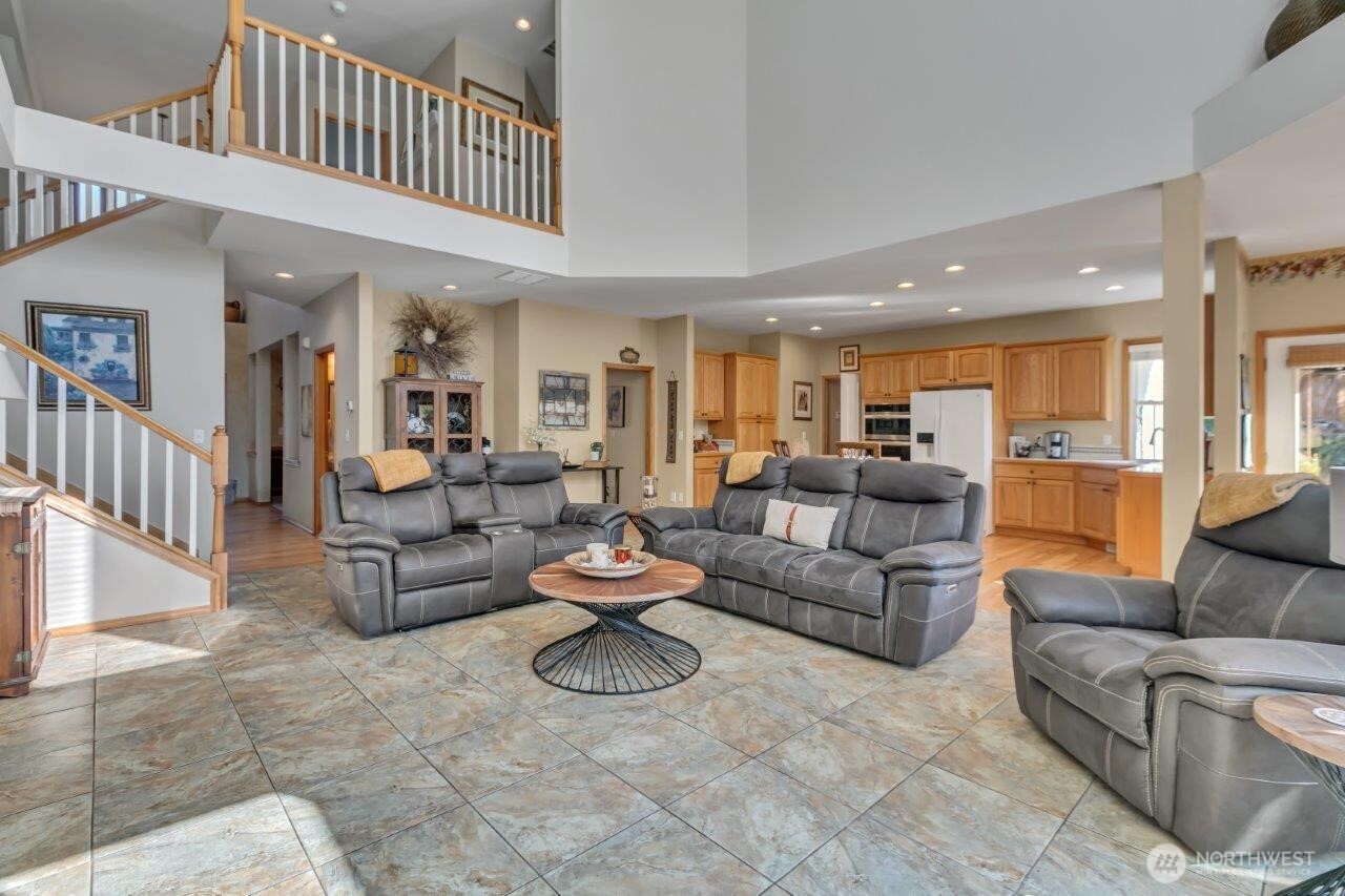 2517 173rd Avenue Court E Lake Tapps WA 98391