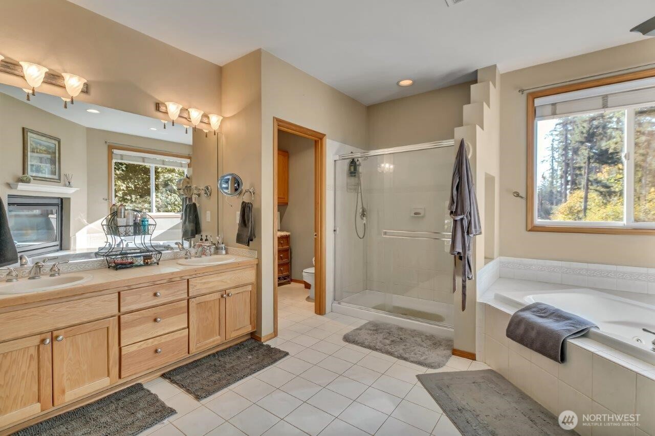 2517 173rd Avenue Court E Lake Tapps WA 98391