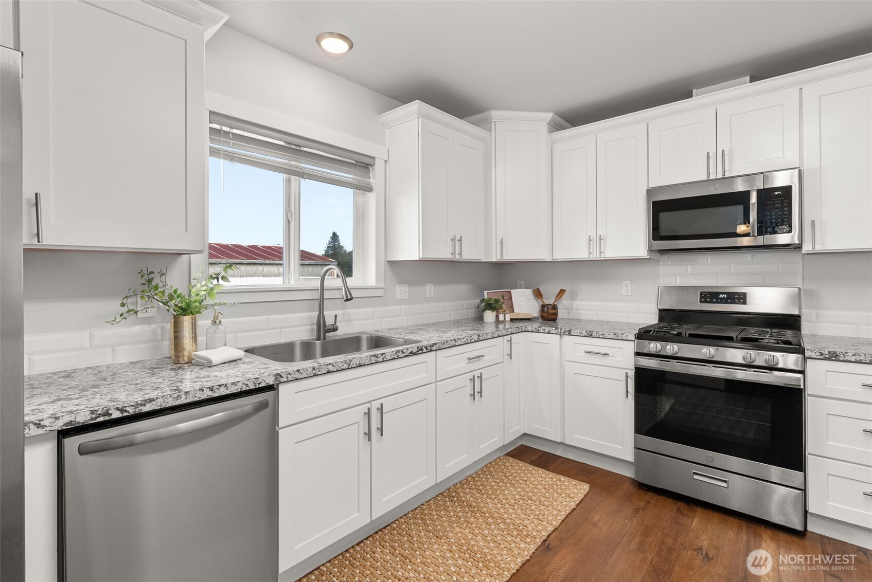 418 S 3rd Street Mccleary WA 98557