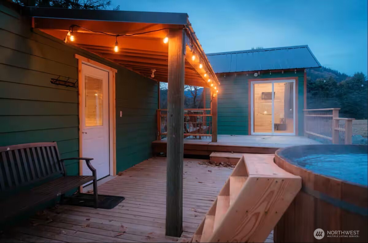 128 Kauer Road Randle WA 98377