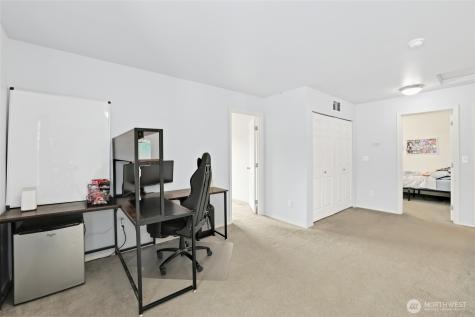 18412 95th Avenue Ct E Puyallup WA 98375