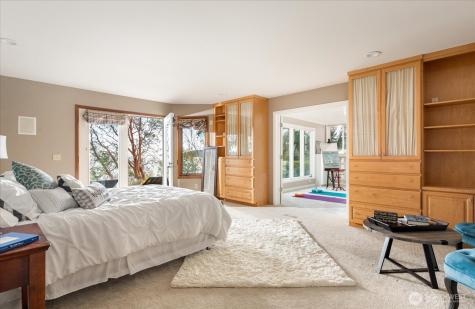 4486 Villarreal Lane Oak Harbor WA 98277
