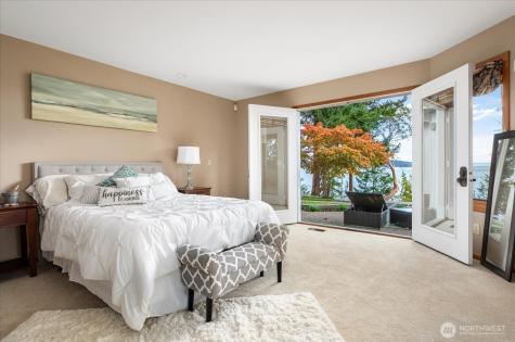 4486 Villarreal Lane Oak Harbor WA 98277