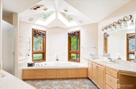4486 Villarreal Lane Oak Harbor WA 98277