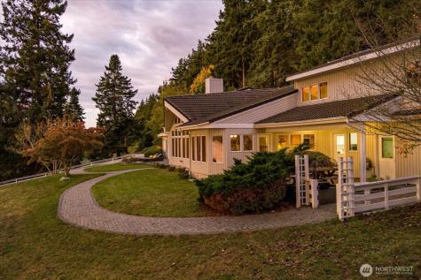 4486 Villarreal Lane Oak Harbor WA 98277