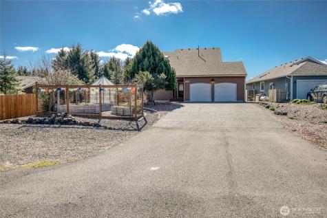 257 Chaparral Street SE Ocean Shores WA 98569