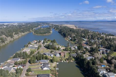 257 Chaparral Street SE Ocean Shores WA 98569