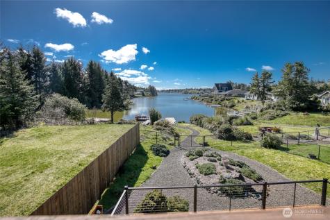 257 Chaparral Street SE Ocean Shores WA 98569