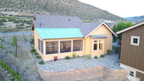 130 Village Way Oroville WA 98844