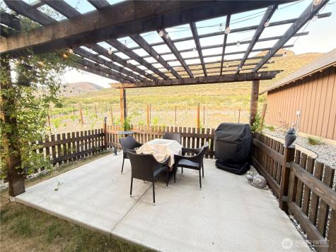 130 Village Way Oroville WA 98844