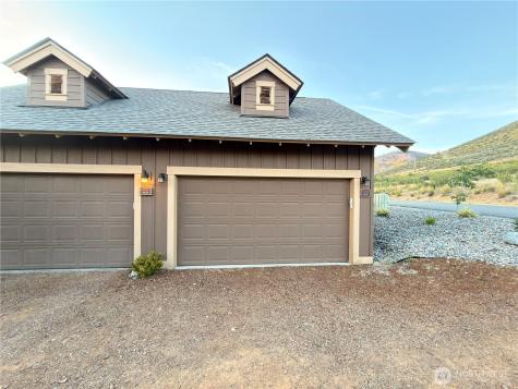 130 Village Way Oroville WA 98844